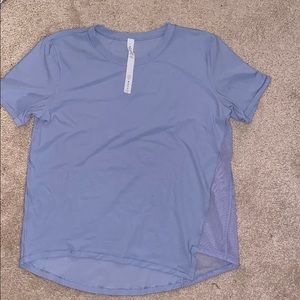 Light Blue Lululemon Tee Size 6 RARE